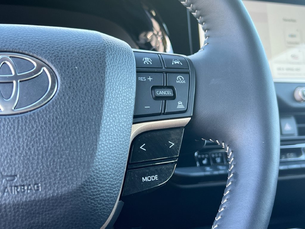Used 2025 Toyota Crown Signia w/ Advanced Technology Package AWD/4WD image 37
