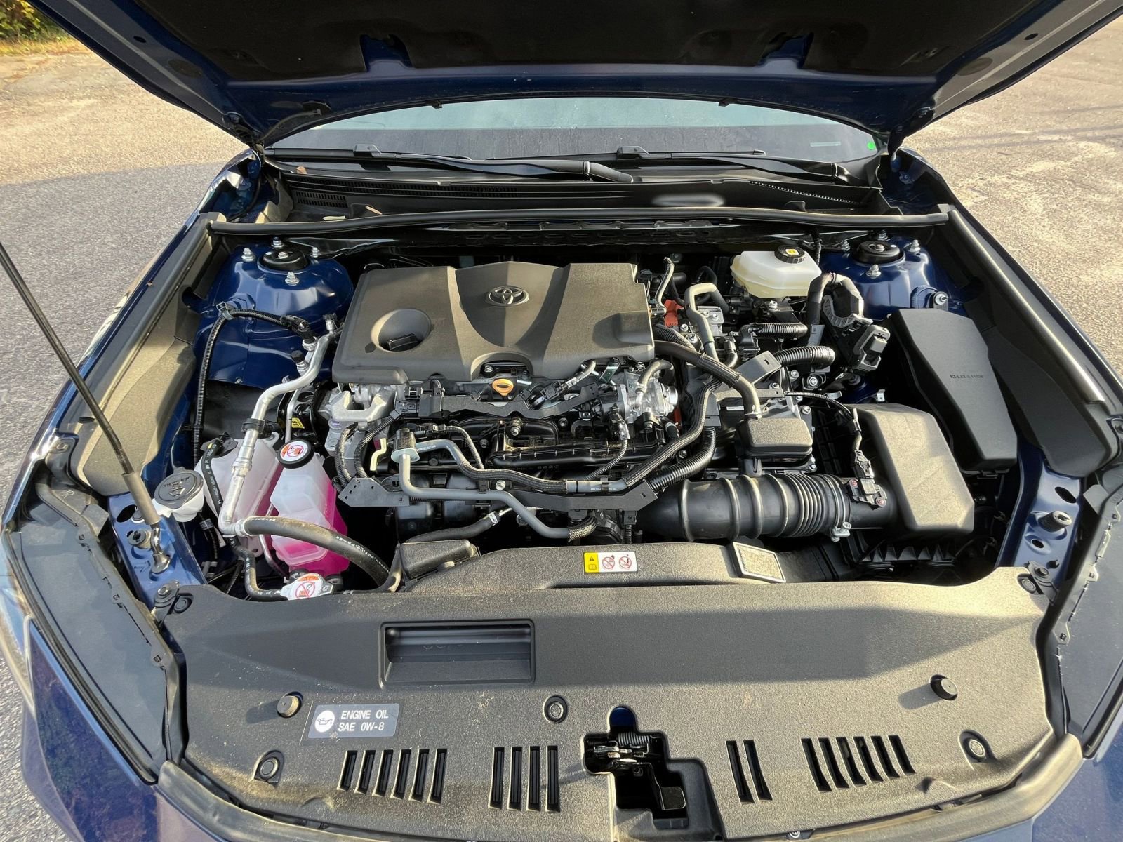 Used 2025 Toyota Camry LE image 27