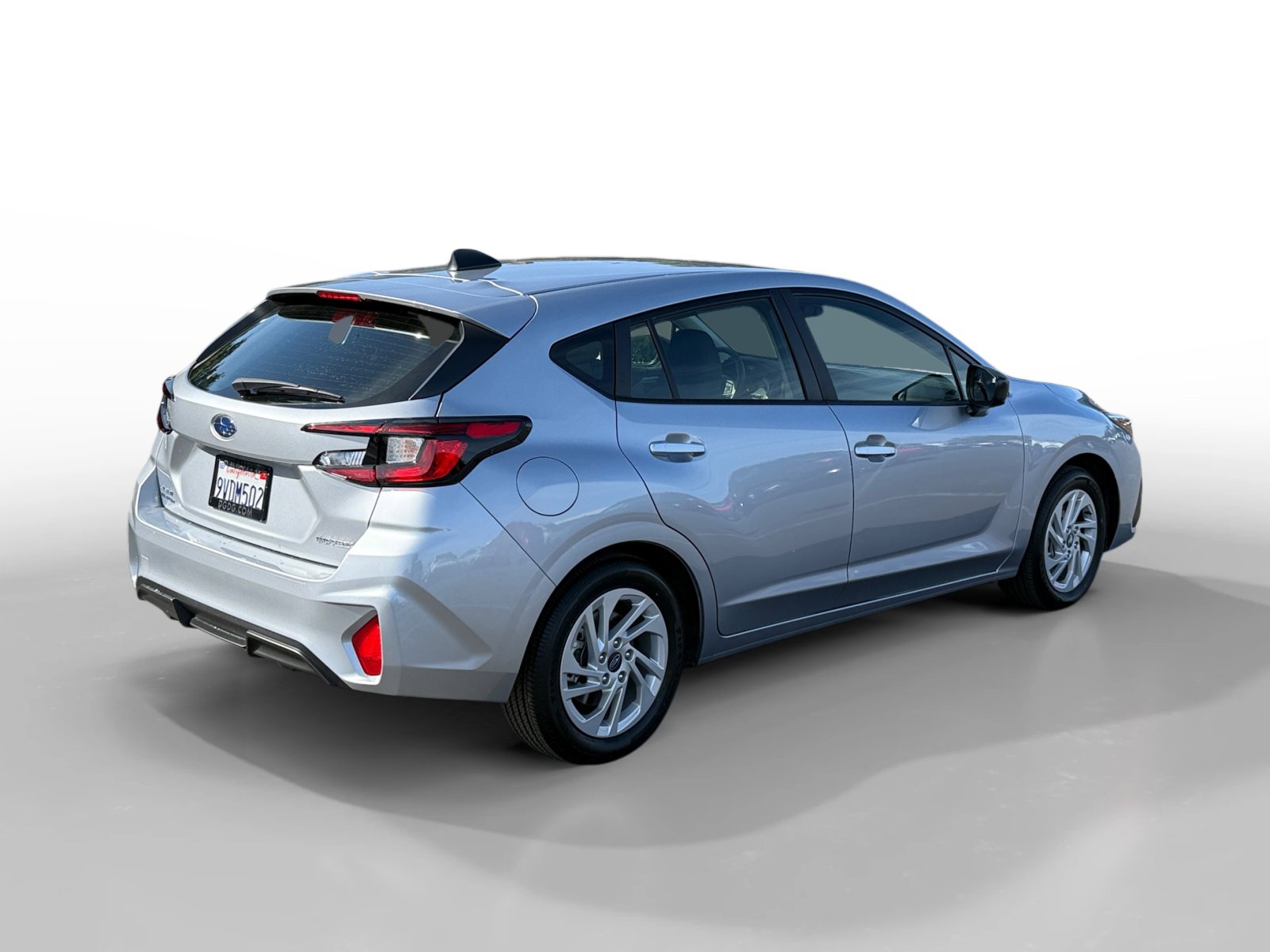 Used 2025 Subaru Impreza 2.0i image 5