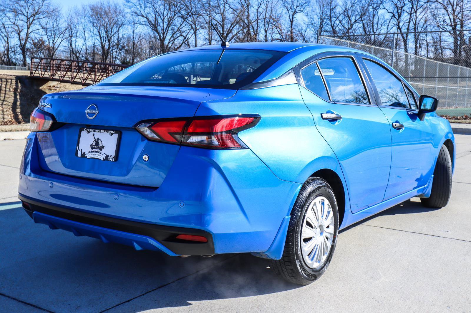 Used 2024 Nissan Versa S w/ Trunk Package image 14