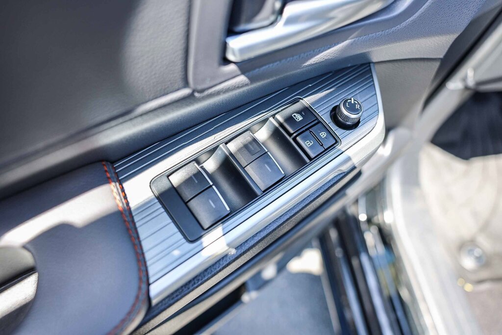 Certified 2023 Toyota Sienna XSE w/ XSE Plus Package AWD/4WD image 12