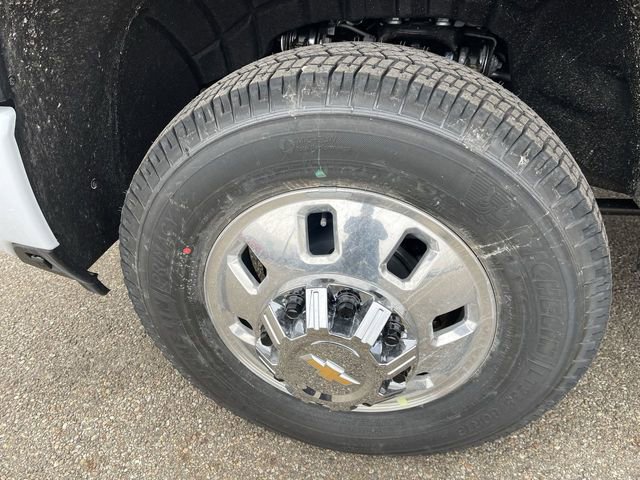 New 2026 Chevrolet Silverado 3500 High Country w/ Technology Package image 10