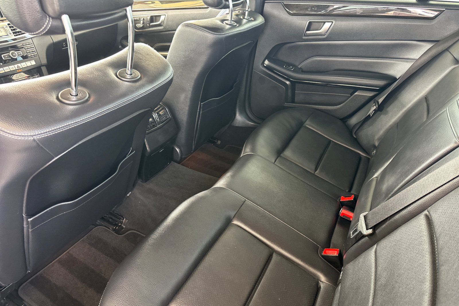 Used 2014 Mercedes-Benz E 350 Sedan image 12