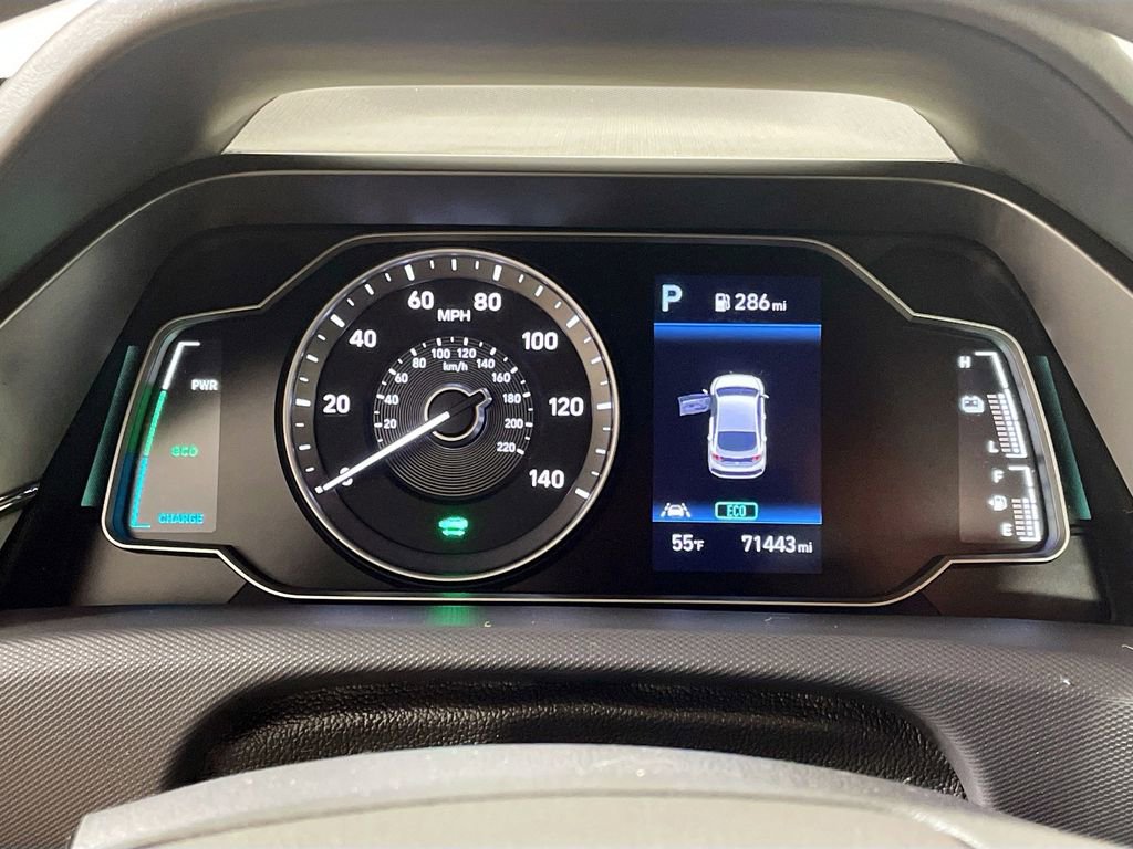 Used 2021 Hyundai Ioniq Blue image 16