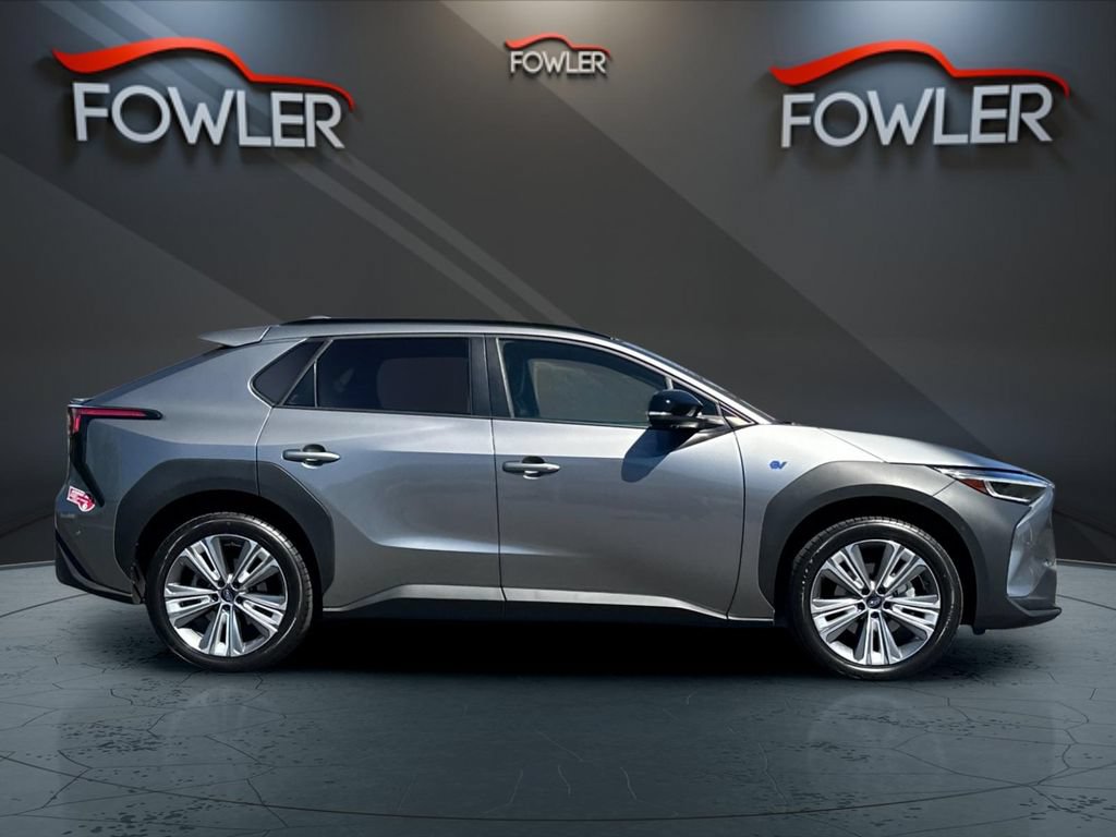 Used 2023 Subaru Solterra AWD image 6
