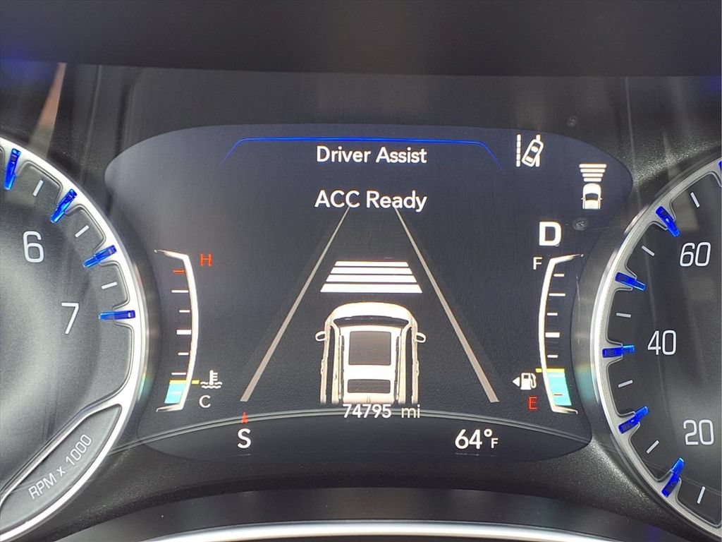 Used 2023 Chrysler Pacifica Limited FWD image 21