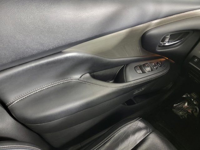 Used 2015 Nissan Murano Platinum AWD/4WD image 31