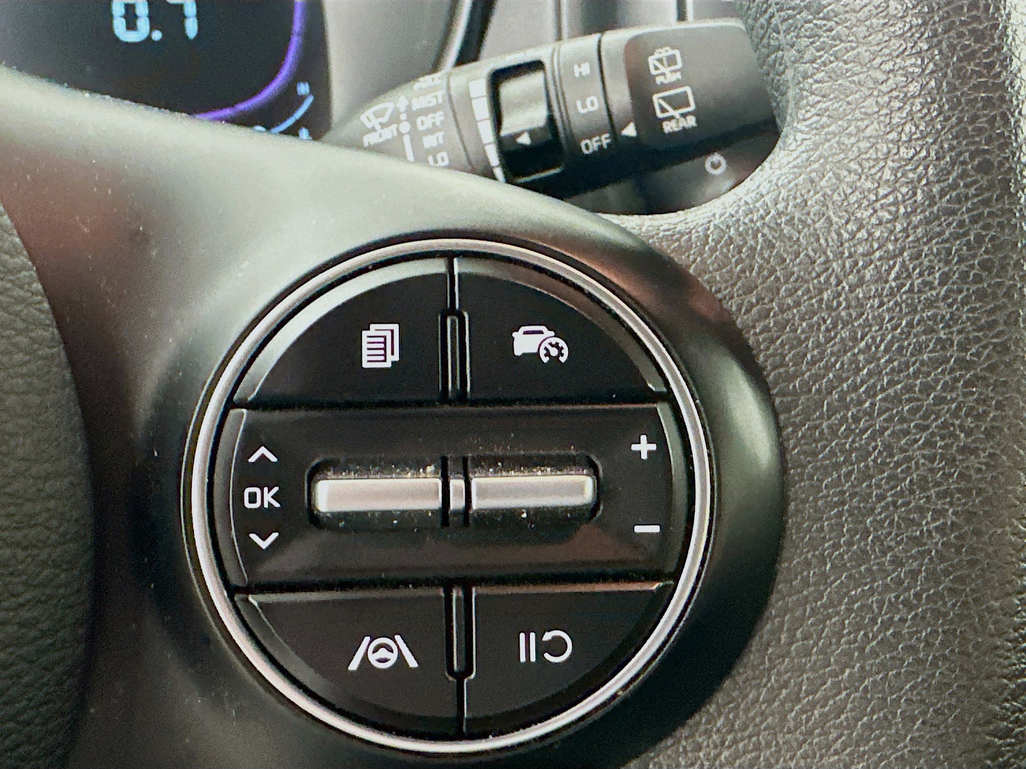 Used 2023 Kia Soul LX w/ LX Technology Package image 14