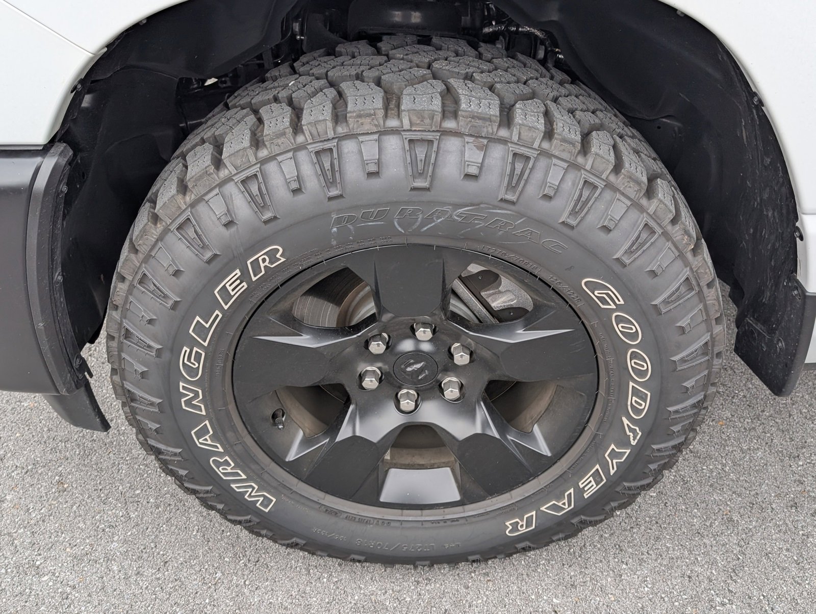 Used 2025 RAM 1500 Classic Warlock image 27