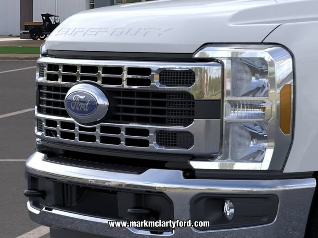 New 2026 Ford F350 XL w/ XL Chrome Package AWD/4WD image 17