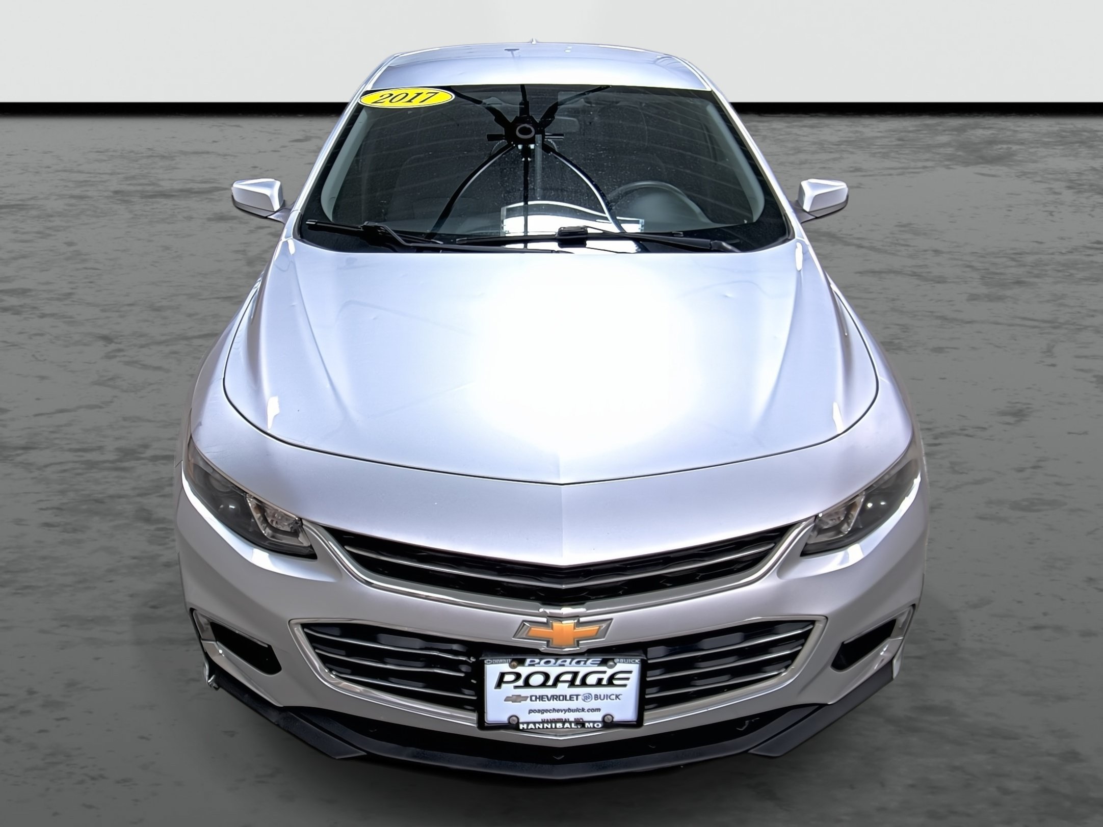 Used 2017 Chevrolet Malibu LT FWD image 6