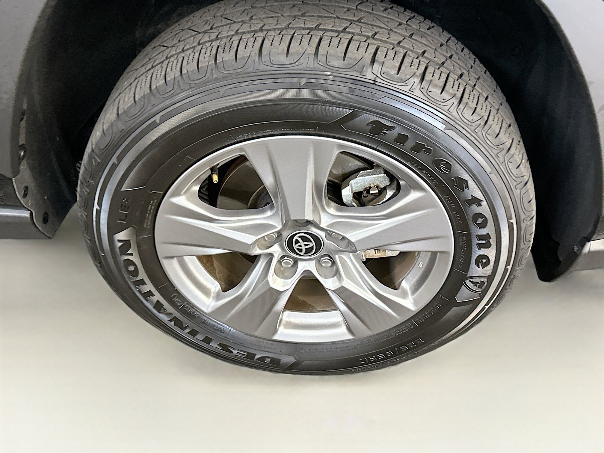 Used 2025 Toyota RAV4 XLE image 11