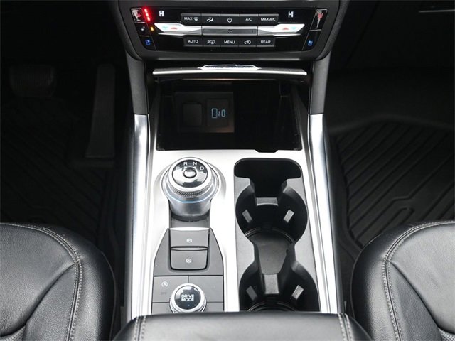 Used 2020 Ford Explorer Limited image 28