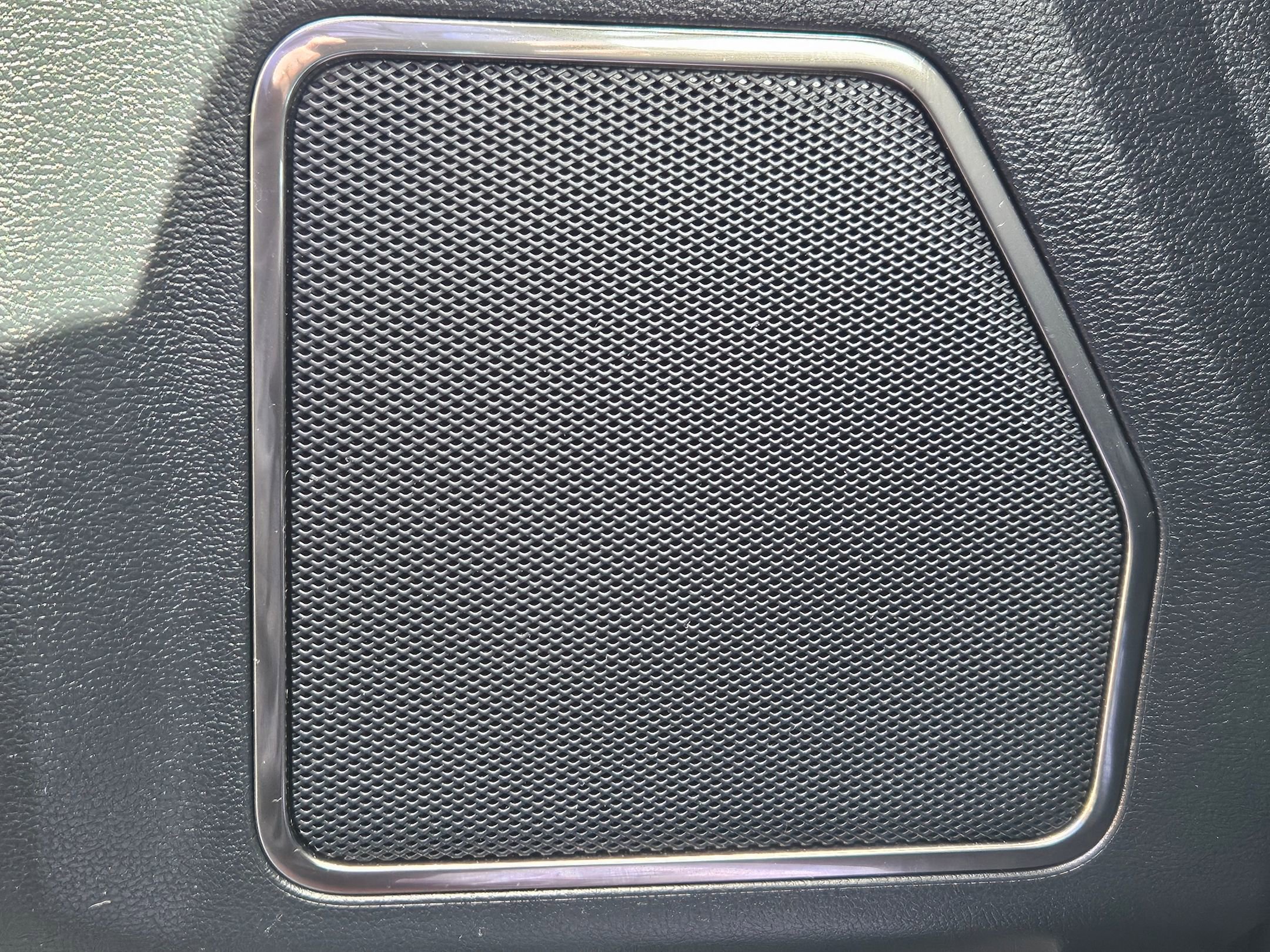 Used 2020 Ford F150 Raptor w/ Equipment Group 802A Luxury image 11