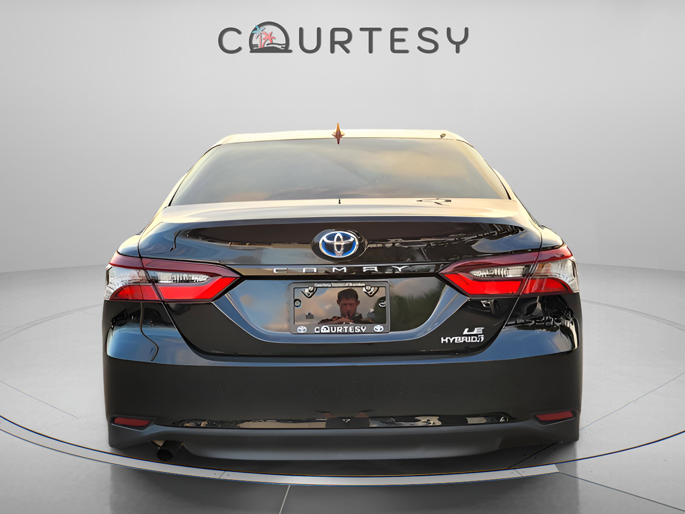 Certified 2023 Toyota Camry LE image 4