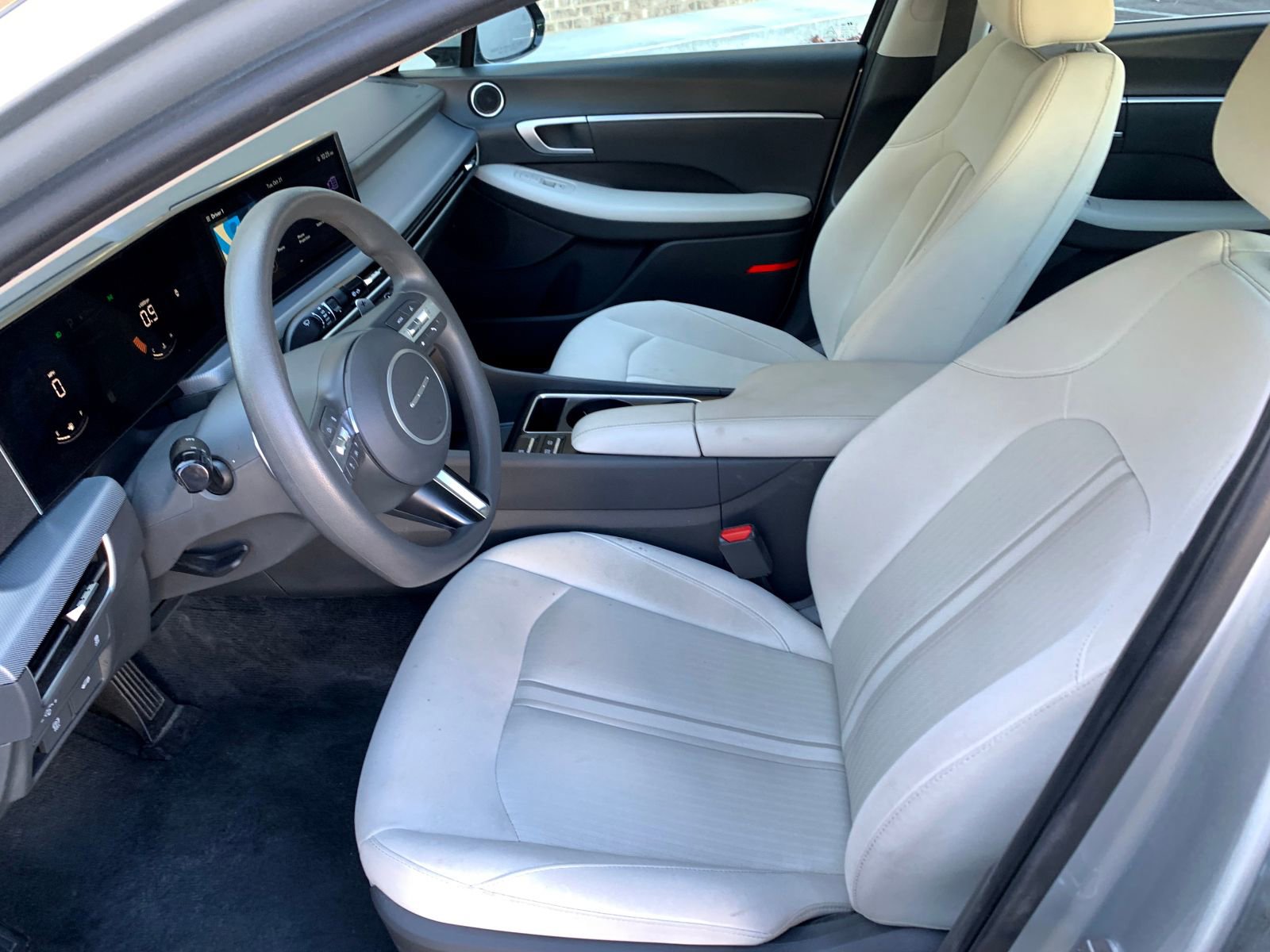 Used 2024 Hyundai Sonata SEL image 16