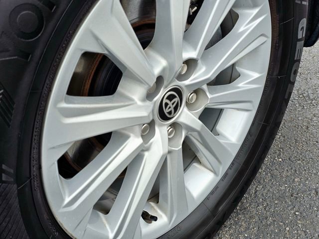 Used 2025 Toyota Grand Highlander AWD image 6