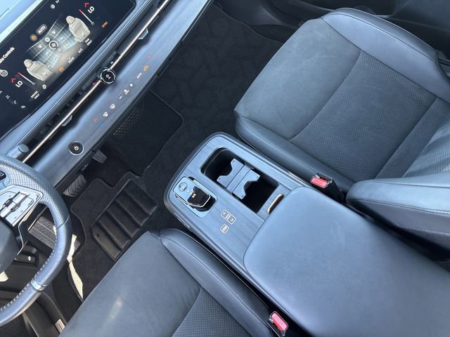 Used 2024 Nissan Ariya AWD image 27
