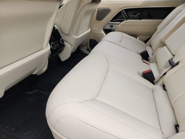 New 2026 Land Rover Range Rover Long Wheelbase Autobiography AWD/4WD image 20
