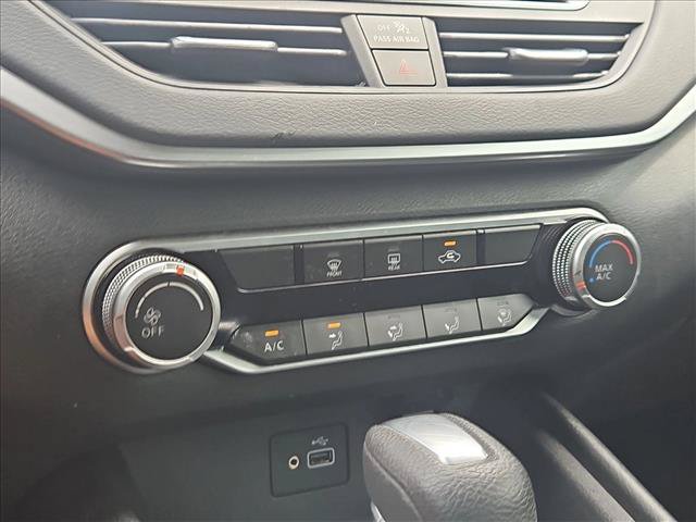 Used 2022 Nissan Altima 2.5 S FWD image 13