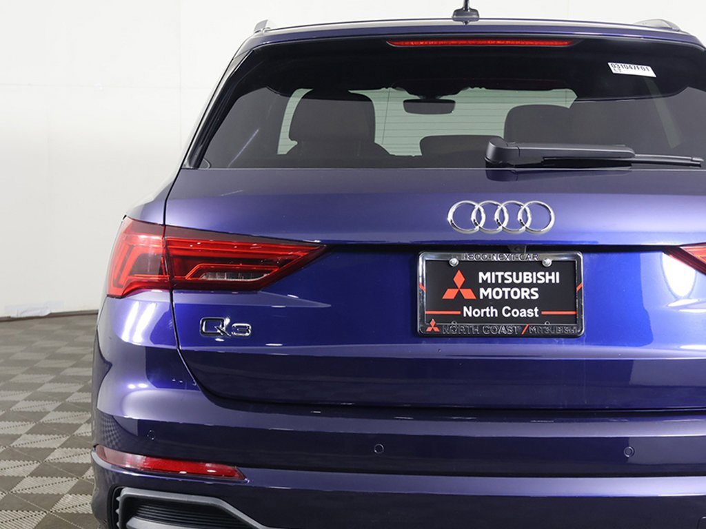 Used 2023 Audi Q3 2.0T Premium w/ Convenience Package image 14