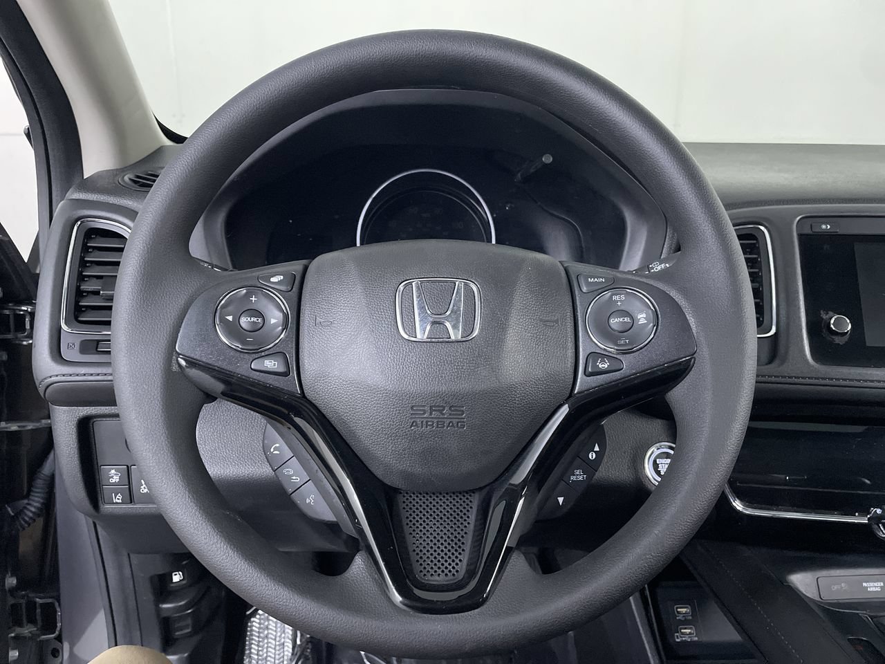 Used 2022 Honda HR-V EX image 13