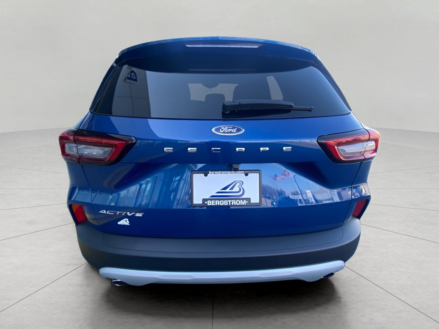 Certified 2023 Ford Escape Active w/ Cold Weather Package FWD image 12