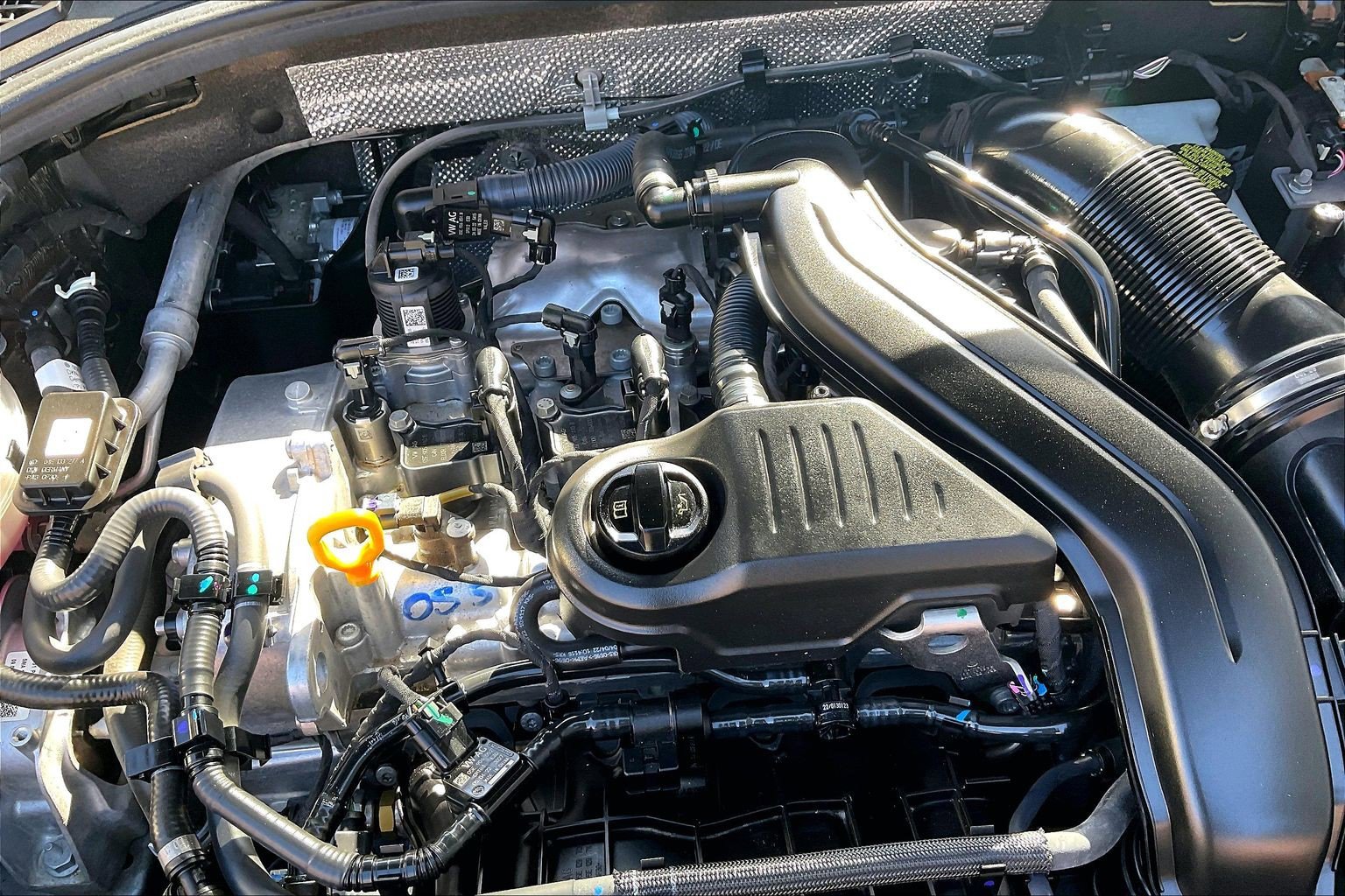 Certified 2023 Volkswagen Jetta SEL FWD image 32