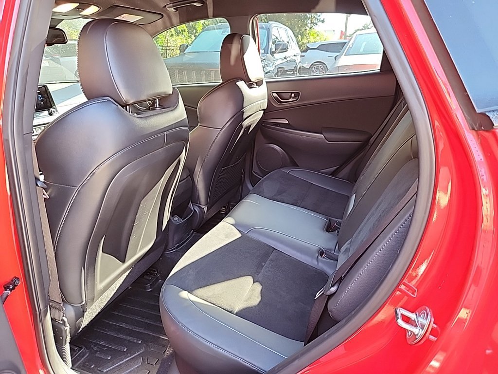 Used 2023 Hyundai Kona N FWD image 3