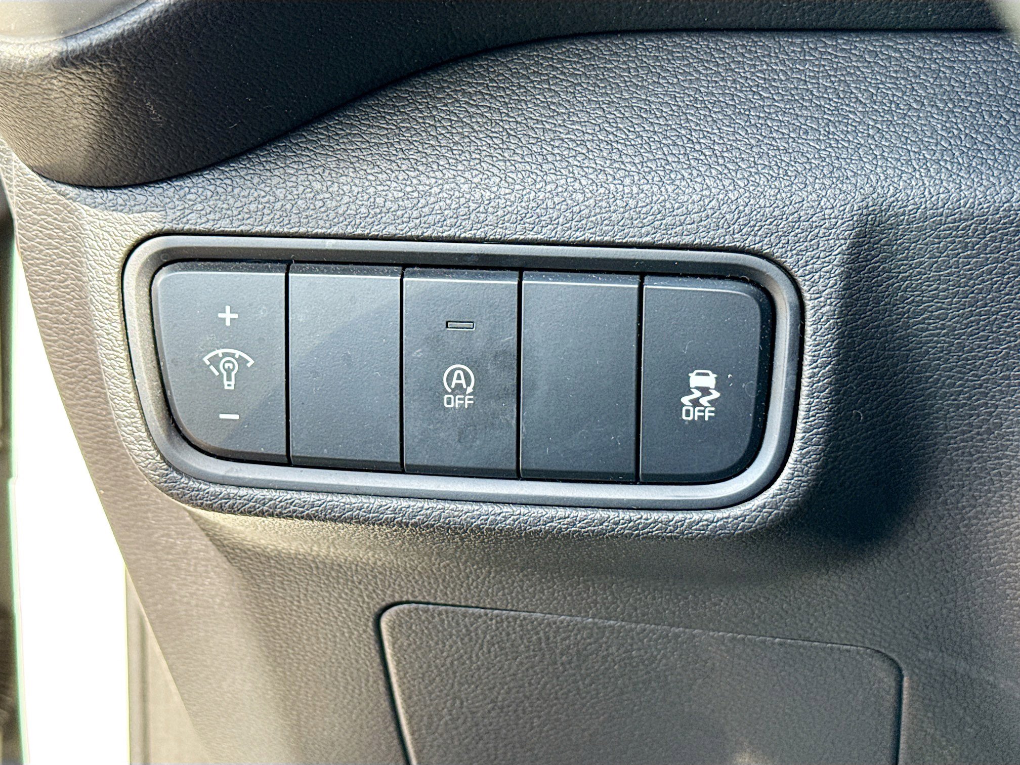 Used 2022 Kia Soul LX image 31