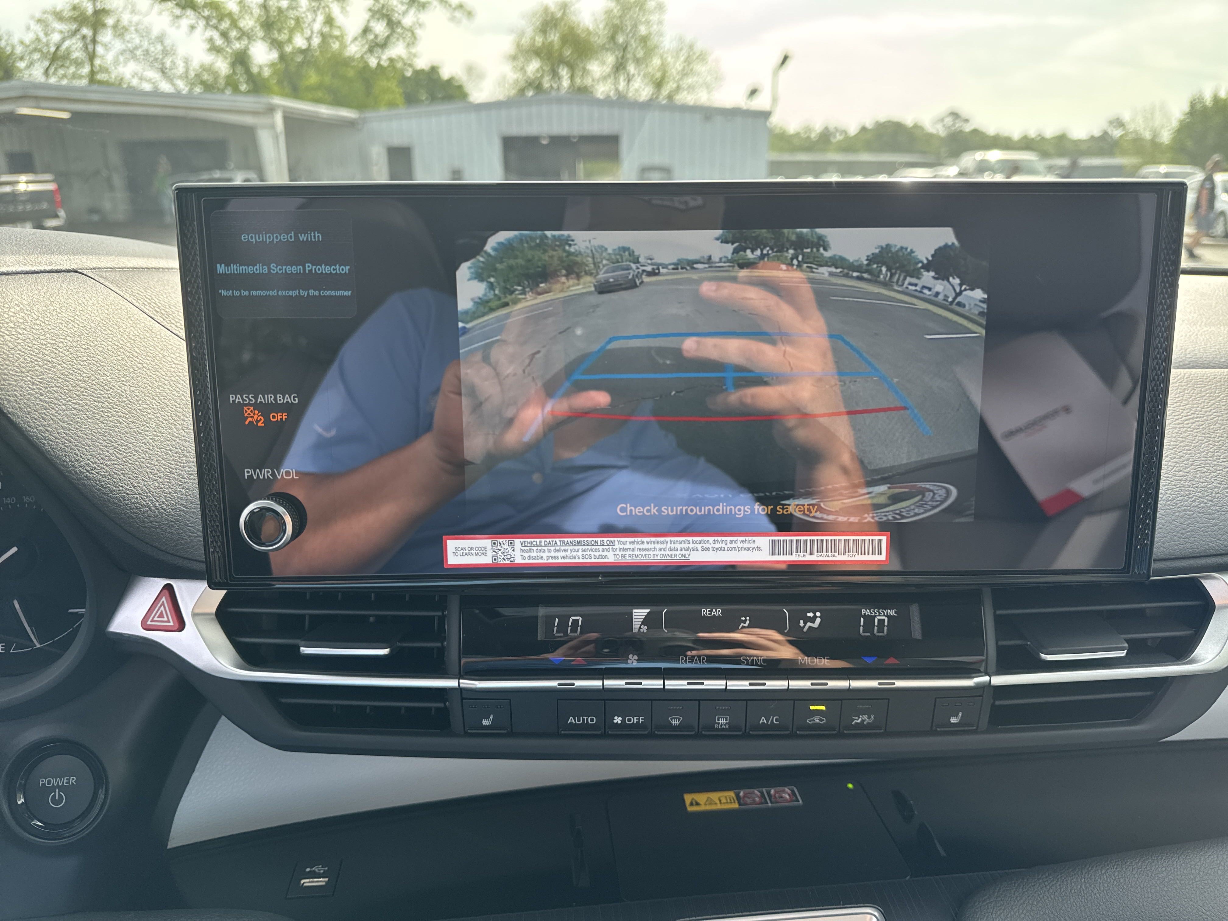 New 2025 Toyota Sienna XLE FWD image 21