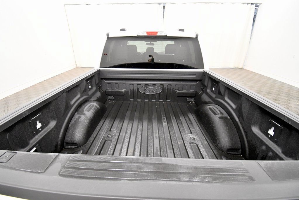 Used 2023 Ford F150 XLT w/ Trailer Tow Package AWD/4WD image 7
