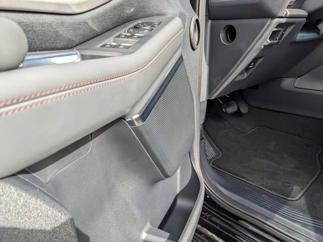 New 2025 Ford Expedition Active image 24