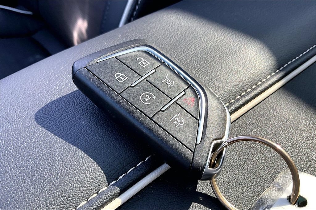 Used 2026 Cadillac Escalade Sport w/ Touring Package AWD/4WD image 10