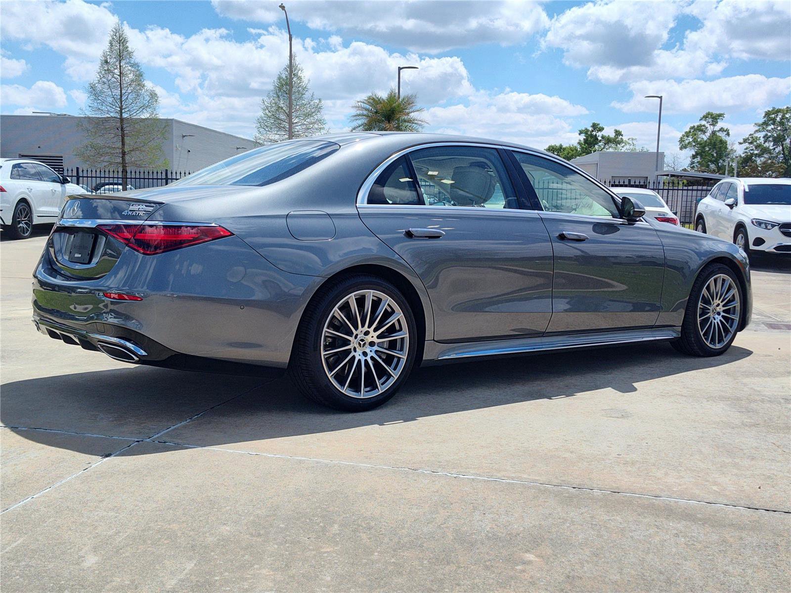 New 2025 Mercedes-Benz S 580 4MATIC Sedan image 6