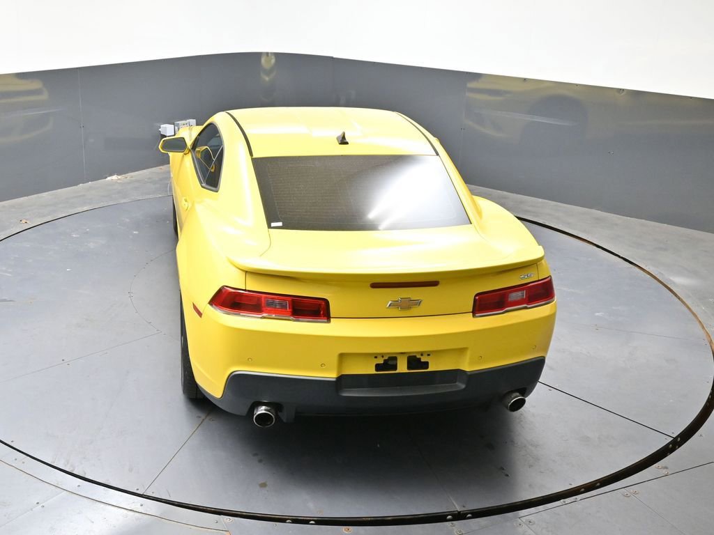 Used 2015 Chevrolet Camaro SS RWD image 16
