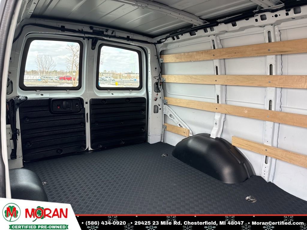 Used 2024 Chevrolet Express 2500 w/ Driver Convenience Package image 22