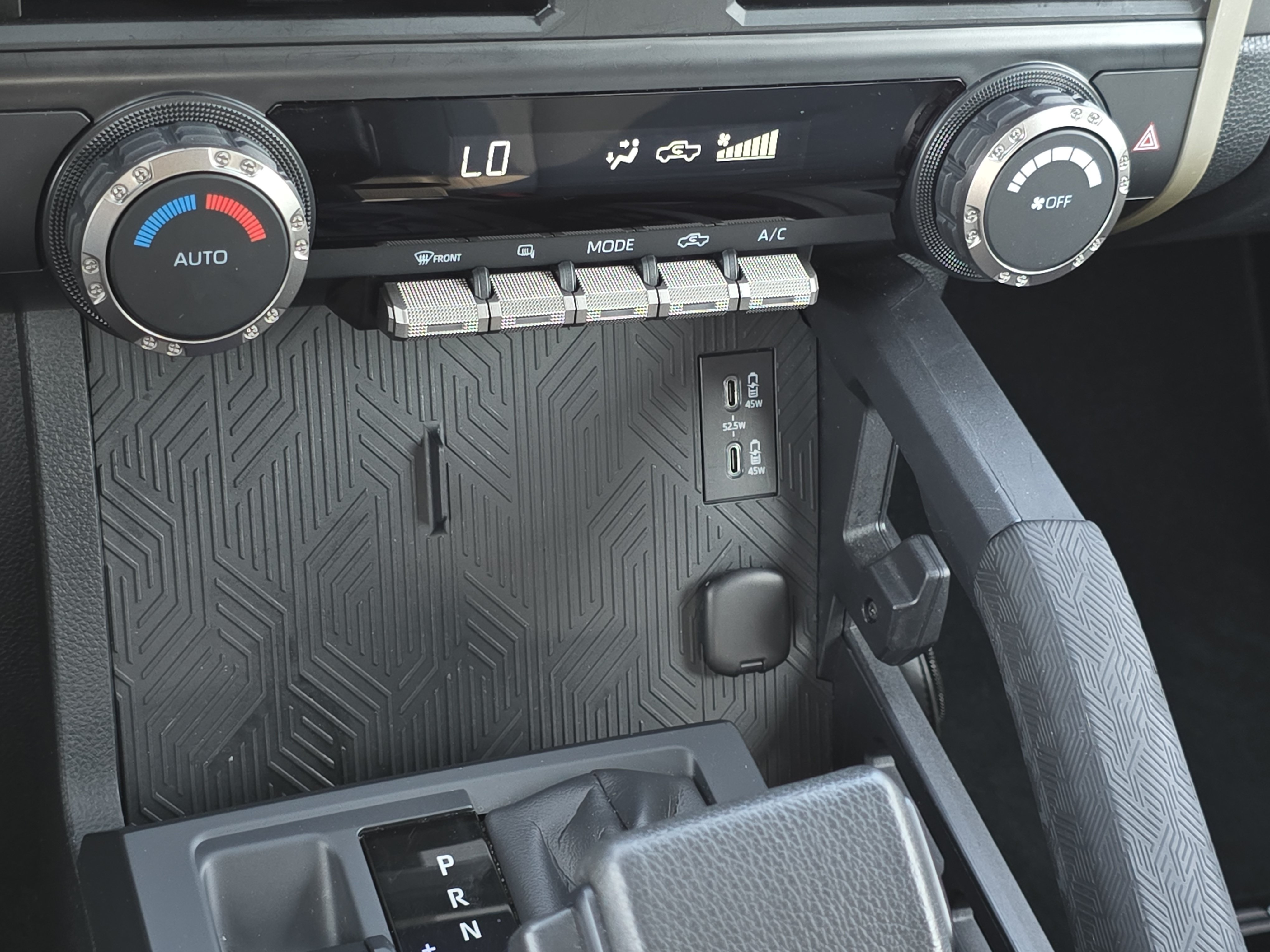 Used 2025 Toyota Tacoma TRD Off-Road AWD/4WD image 23
