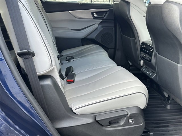 Used 2022 Acura MDX SH-AWD w/ Advance Package image 16