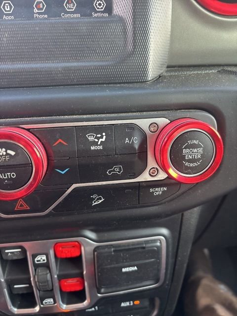 Used 2018 Jeep Wrangler Unlimited Sport S image 31