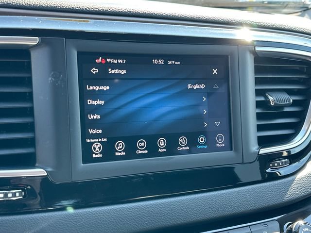 Used 2019 Chrysler Pacifica Touring-L FWD image 25