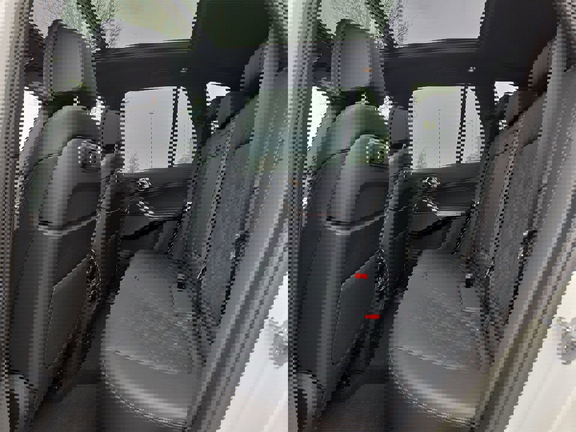 Used 2026 BMW X5 M60i image 13