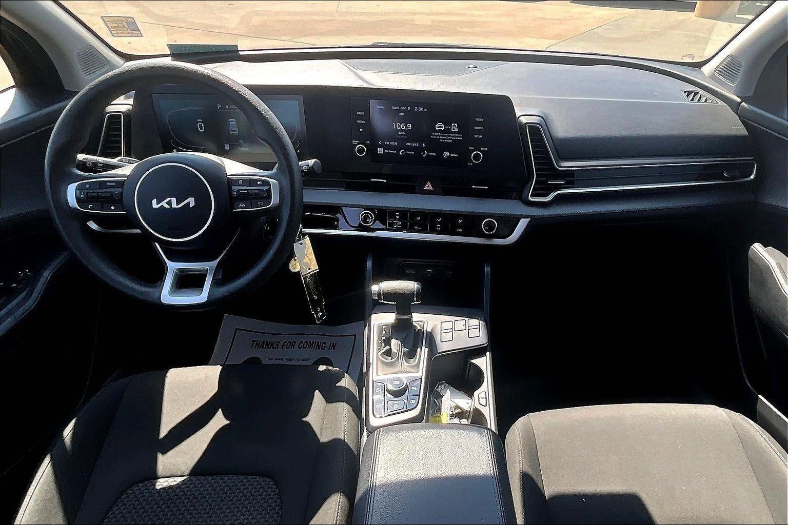 Used 2024 Kia Sportage LX FWD image 7