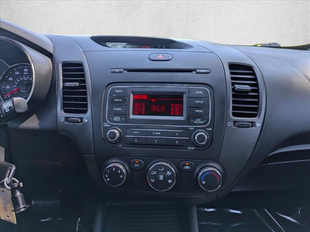 Used 2016 Kia Forte LX FWD image 13