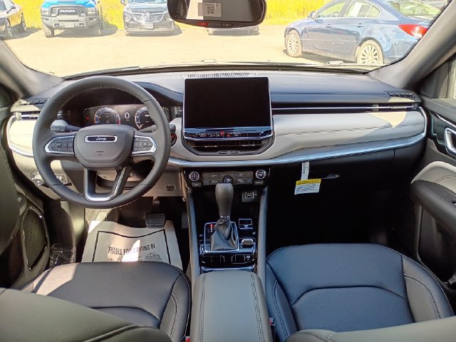 New 2026 Jeep Compass Limited AWD/4WD image 9