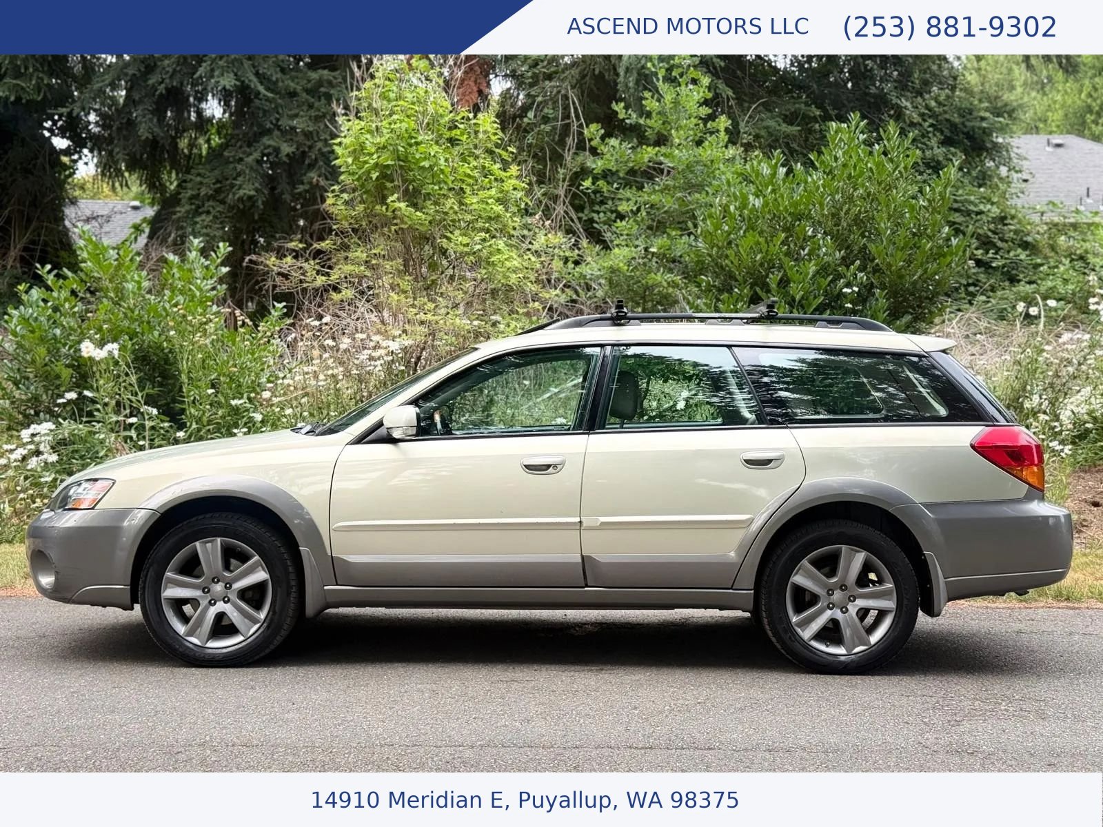 Used 2005 Subaru Outback 3.0R L.L. Bean AWD/4WD image 2