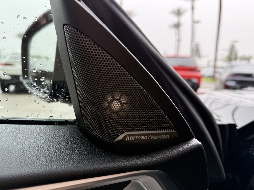 Used 2023 BMW 430i Coupe w/ M Sport Package image 6