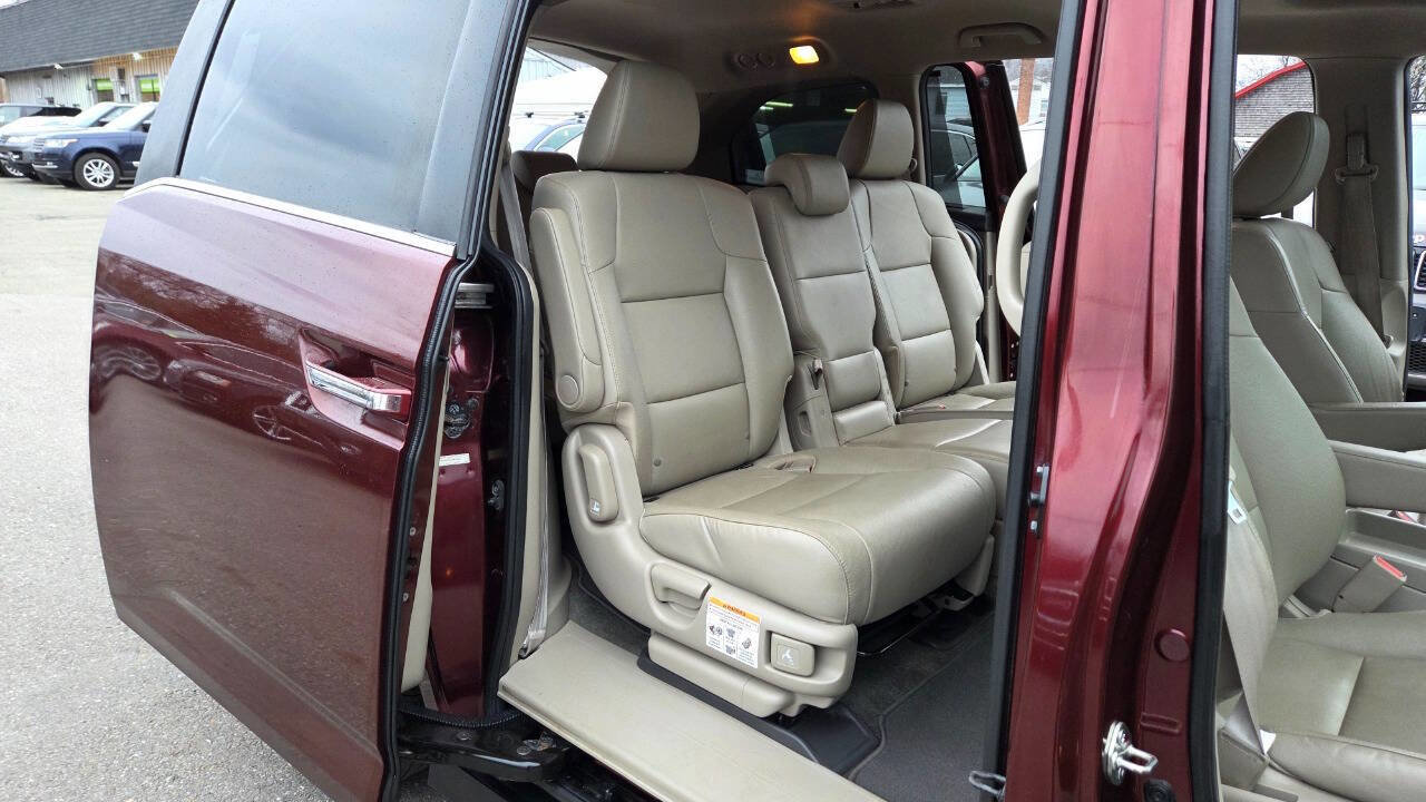 Used 2016 Honda Odyssey EX-L image 37