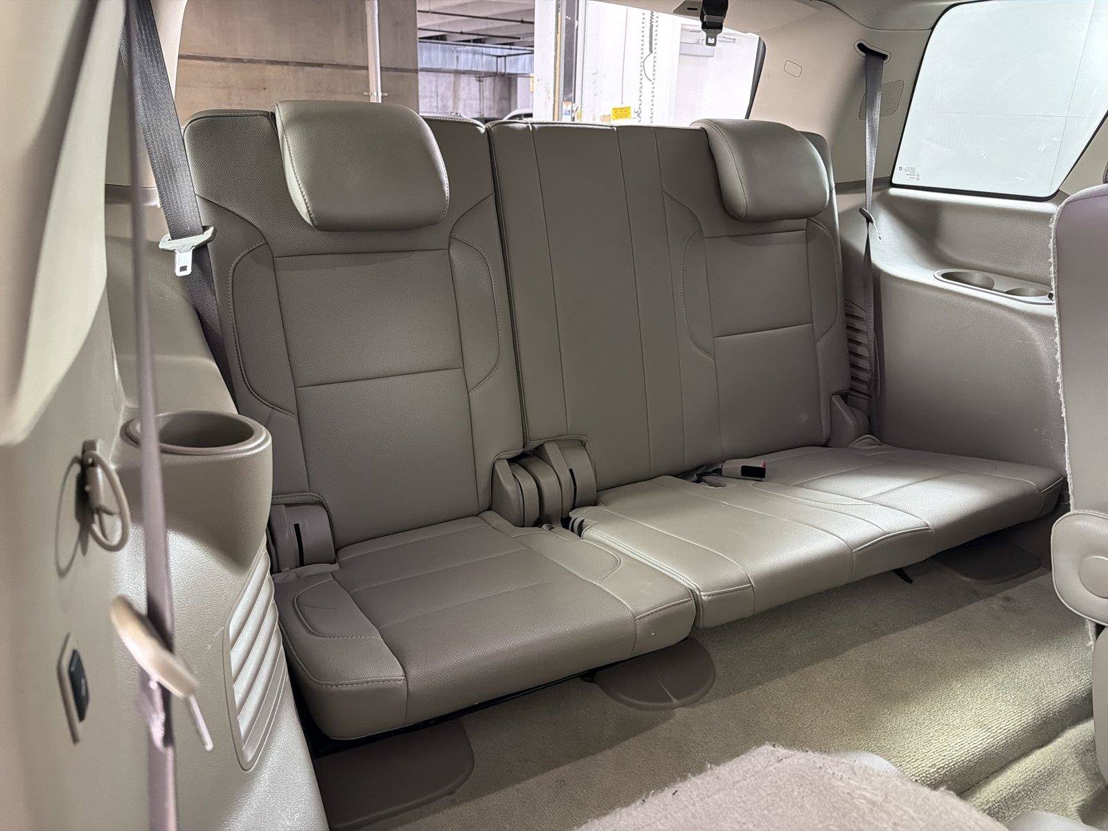 Used 2017 GMC Yukon SLT w/ Premium Edition RWD image 13