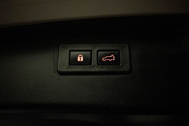 Used 2024 Subaru Outback Premium AWD/4WD image 8
